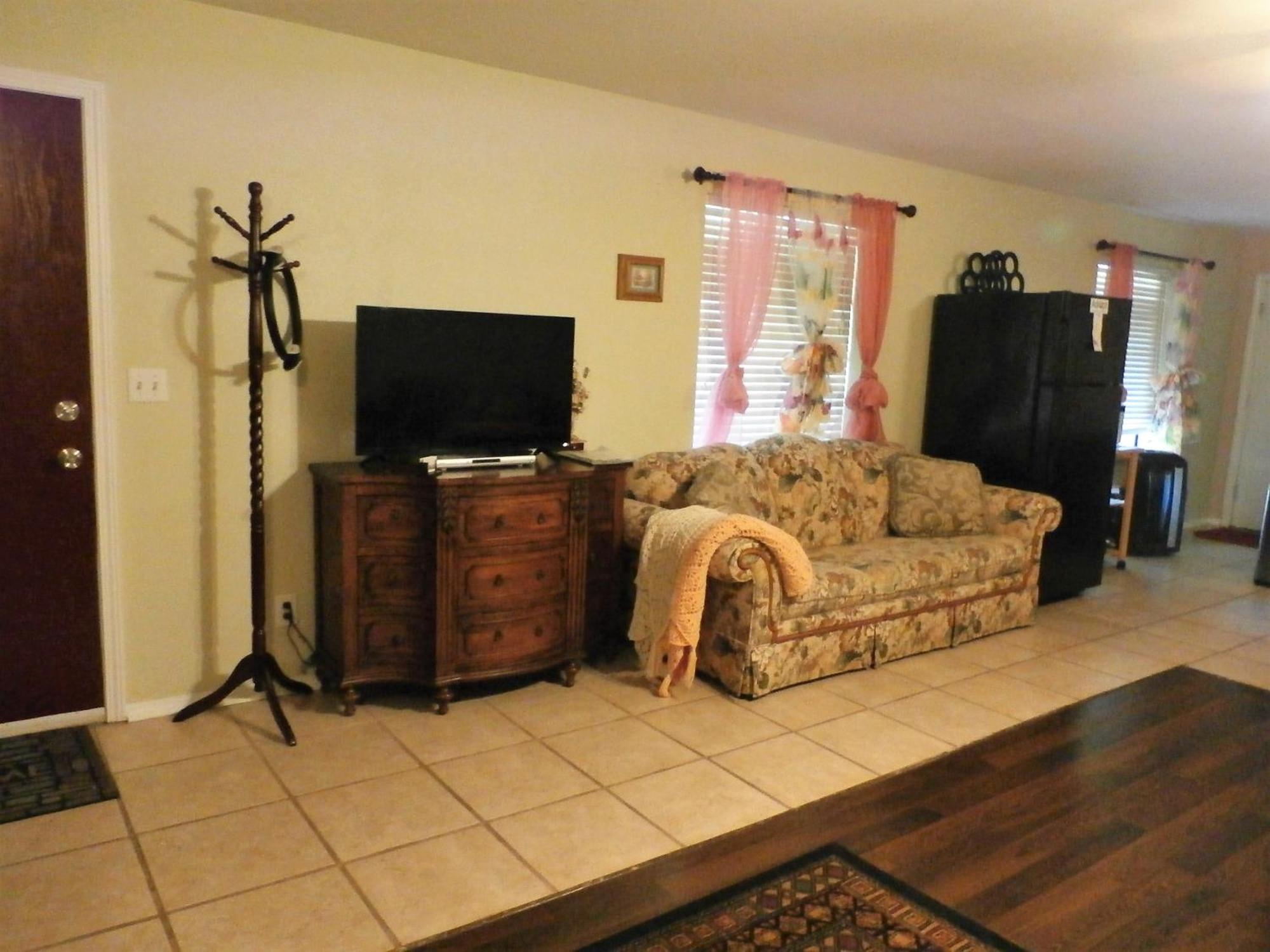Charming Downstairs Unit Oakhurst Exterior foto
